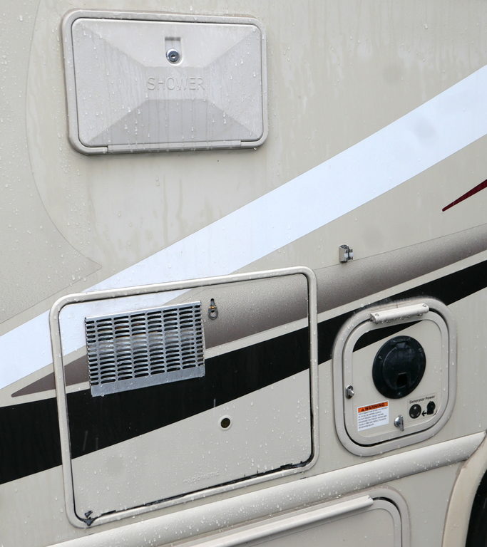 2019 FOUR WINDS 26B 4X4 Class-C, by Thor Motor Coach, Slide-Out-Image