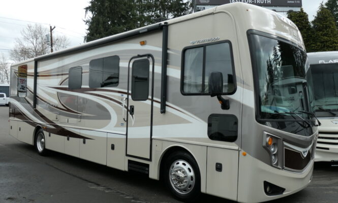 2015 EXCURSION 35B Bus by Fleetwood, 300HP Diesel, 2-Slide-Outs-Image