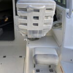 2013 Seaswirl STRIPER 2601 , 2020 Twin Yamaha 200-HP w/Tandem Trailer-Thumbnail