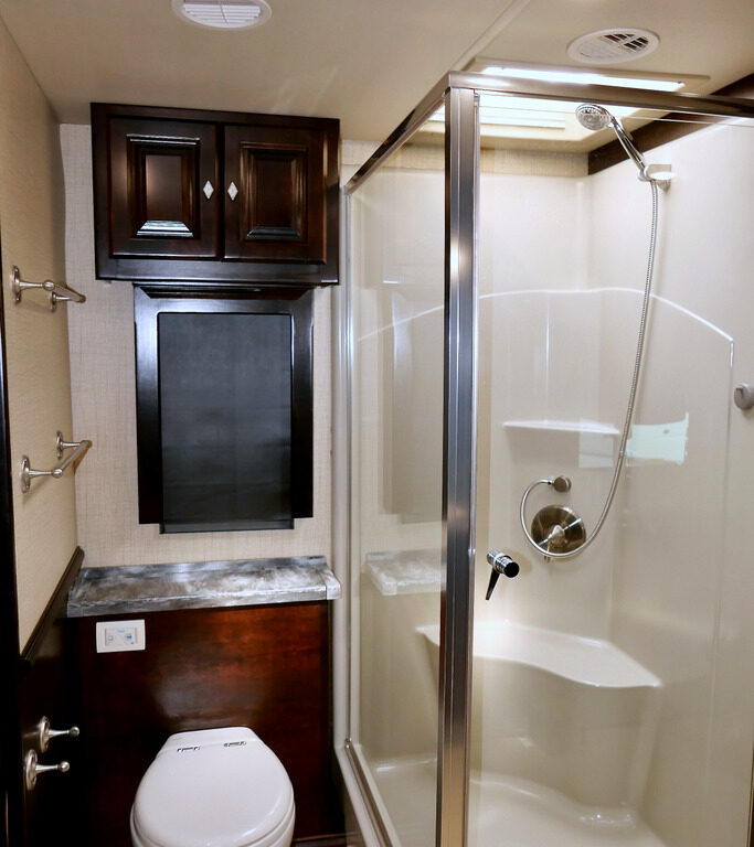 2016 Allegro PHAETON 44OH Bus by Tiffin Motorhomes, 1-1/2 Baths, 4-Slide-Outs-Image