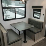 2022 Heartland ELKRIDGE 33BHS 5th/Wheel, Bunk Beds, 2-Slide-Outs-Thumbnail