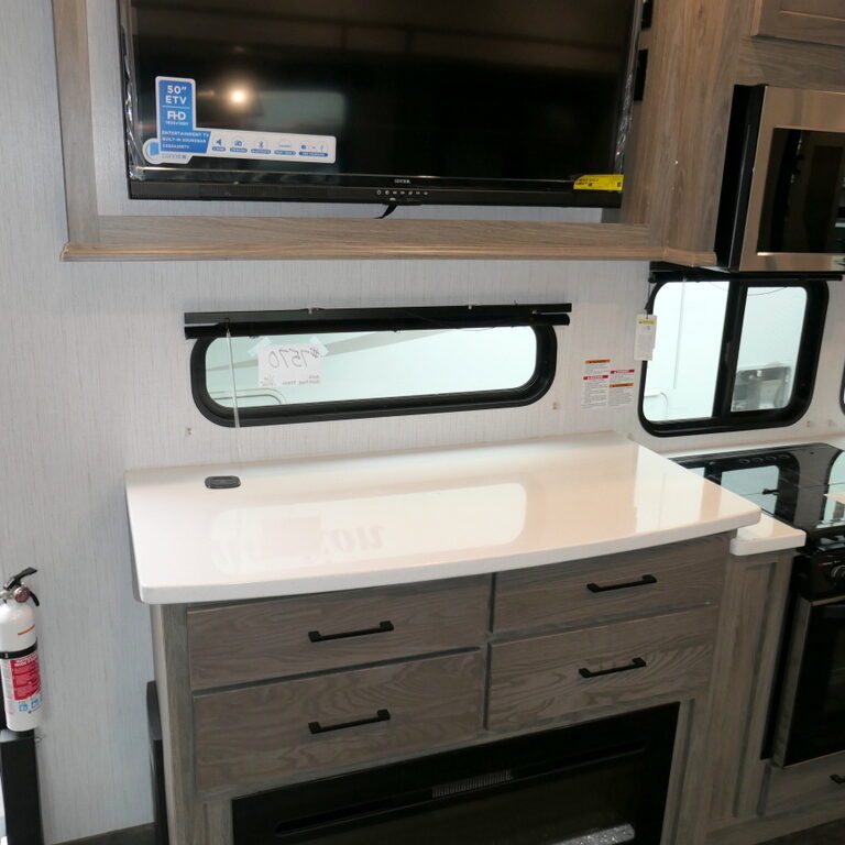 2022 Heartland ELKRIDGE 33BHS 5th/Wheel, Bunk Beds, 2-Slide-Outs-Image