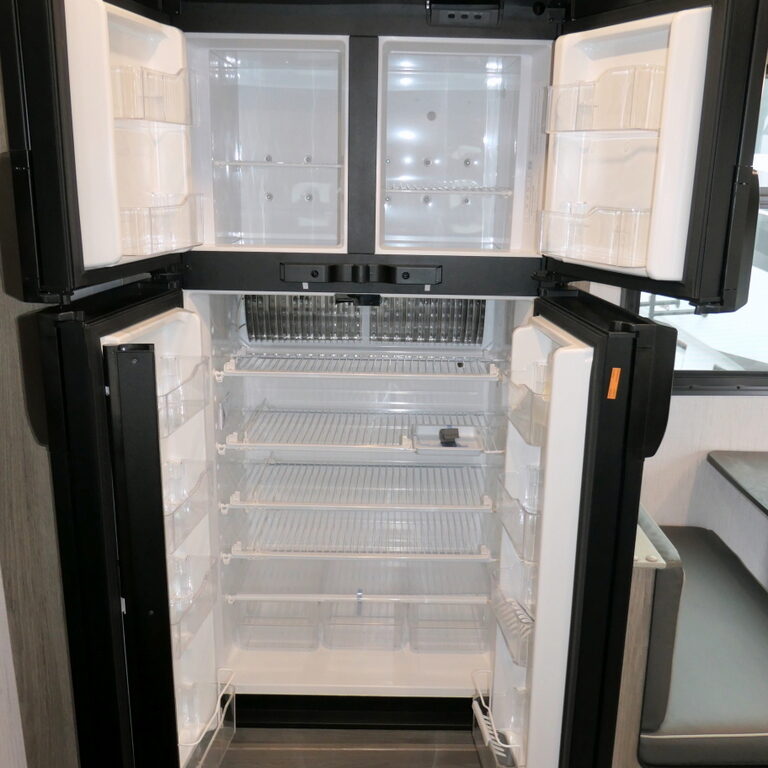 2022 Heartland ELKRIDGE 33BHS 5th/Wheel, Bunk Beds, 2-Slide-Outs-Image