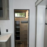 2022 Heartland ELKRIDGE 33BHS 5th/Wheel, Bunk Beds, 2-Slide-Outs-Thumbnail