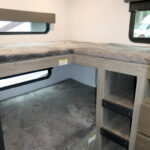 2022 Heartland ELKRIDGE 33BHS 5th/Wheel, Bunk Beds, 2-Slide-Outs-Thumbnail