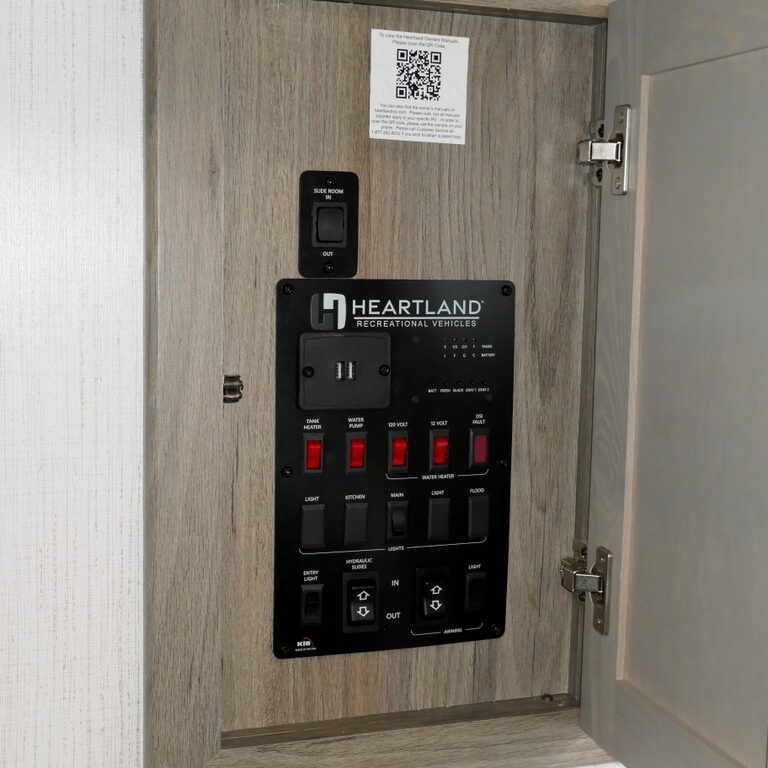 2022 Heartland ELKRIDGE 33BHS 5th/Wheel, Bunk Beds, 2-Slide-Outs-Image