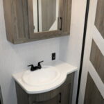 2022 Heartland ELKRIDGE 33BHS 5th/Wheel, Bunk Beds, 2-Slide-Outs-Thumbnail