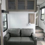 2022 Heartland ELKRIDGE 33BHS 5th/Wheel, Bunk Beds, 2-Slide-Outs-Thumbnail