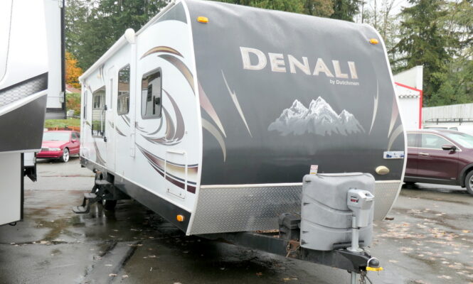 2012 Dutchmen DENALI 289RK Travel Trailer, 2-Slides, All Weather Insulation Package-Image