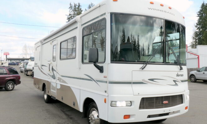 2006 Winnebago SIGHTSEER 29R Class-A, Low Miles, 2-Slide-Outs-Image