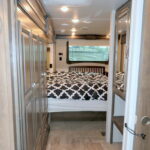 2019 Keystone MONTANA 3810MS 5th Wheel, 3-Slide-Outs, Four Season-Thumbnail