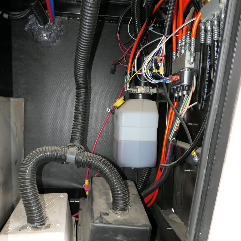 2019 Keystone MONTANA 3810MS 5th Wheel, 3-Slide-Outs, Four Season-Image