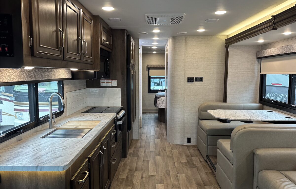 2021 Jayco GREYHAWK 29MV Class-C, 2-Slide-Outs, Low Miles, Auto Leveling-Image
