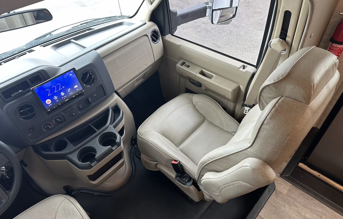 2021 Jayco GREYHAWK 29MV Class-C, 2-Slide-Outs, Low Miles, Auto Leveling-Image