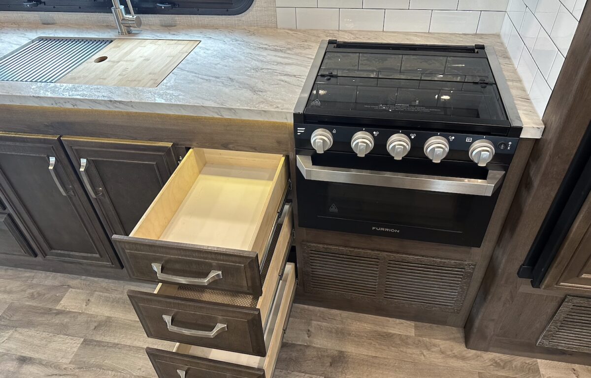 2021 Jayco GREYHAWK 29MV Class-C, 2-Slide-Outs, Low Miles, Auto Leveling-Image