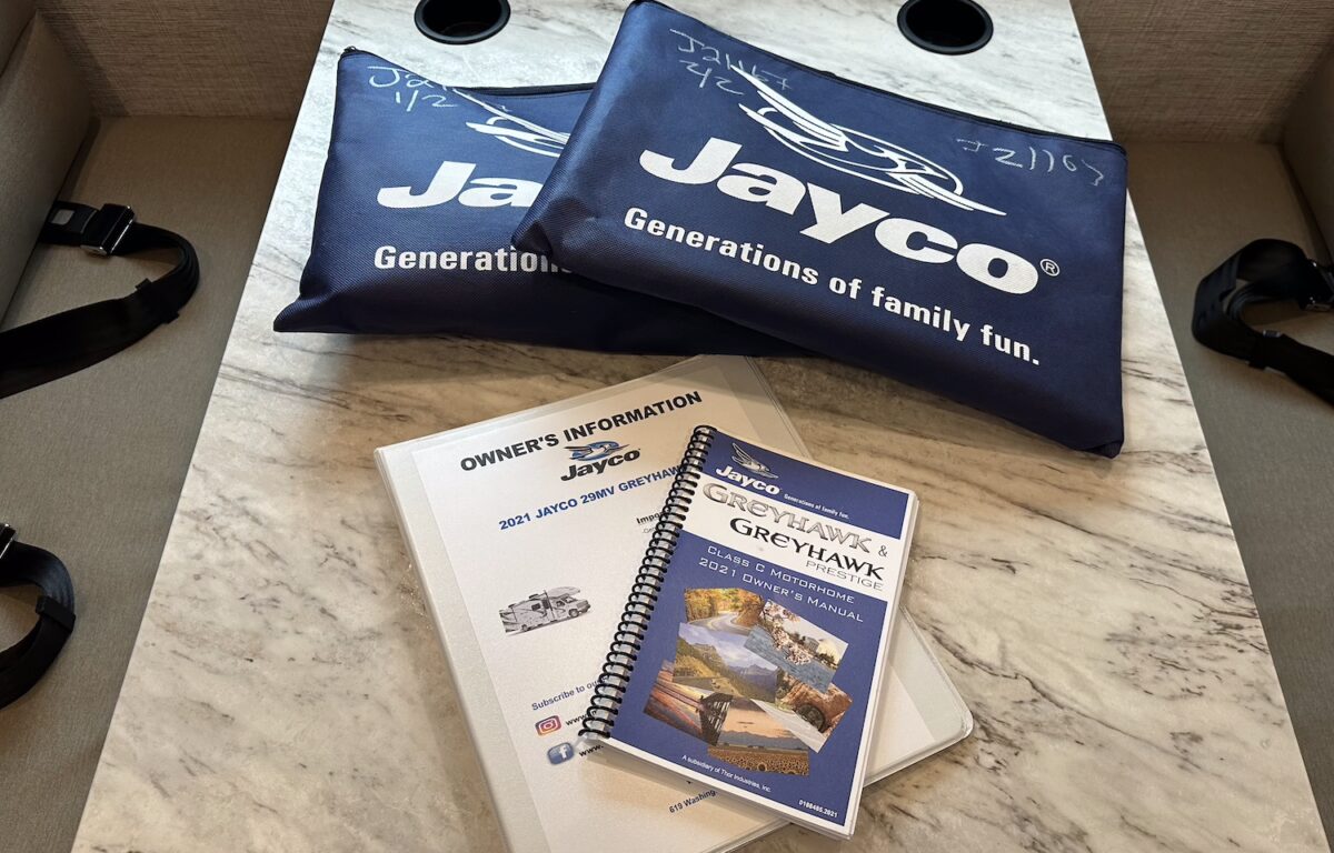 2021 Jayco GREYHAWK 29MV Class-C, 2-Slide-Outs, Low Miles, Auto Leveling-Image