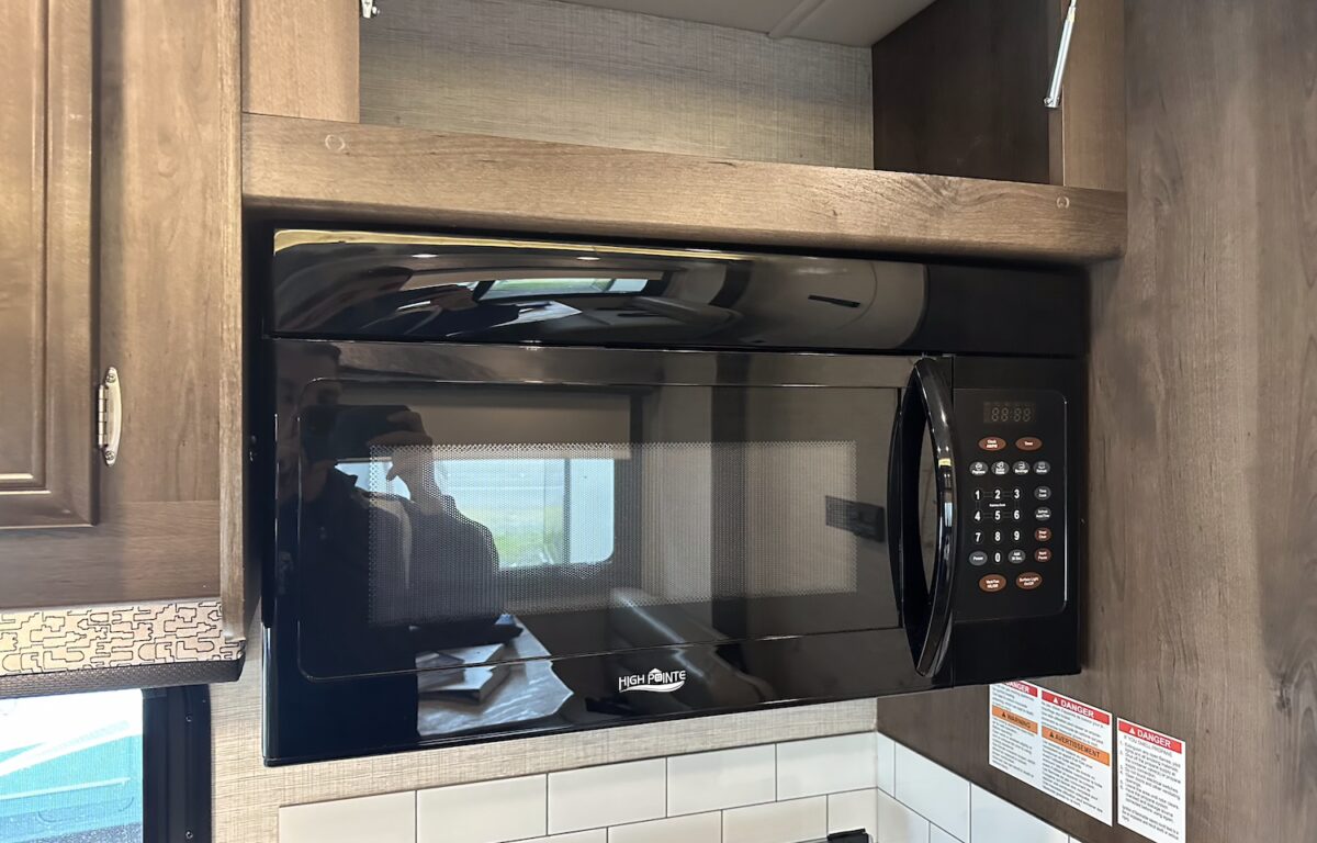 2021 Jayco GREYHAWK 29MV Class-C, 2-Slide-Outs, Low Miles, Auto Leveling-Image