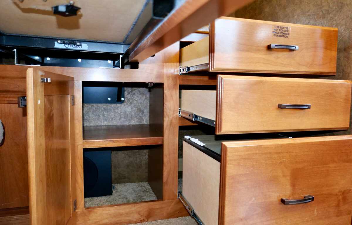 2014 Allegro OPEN ROAD 31SA Class-A Gas, By Tiffin Motorhomes, 2-Slide-Outs, Paint-Image