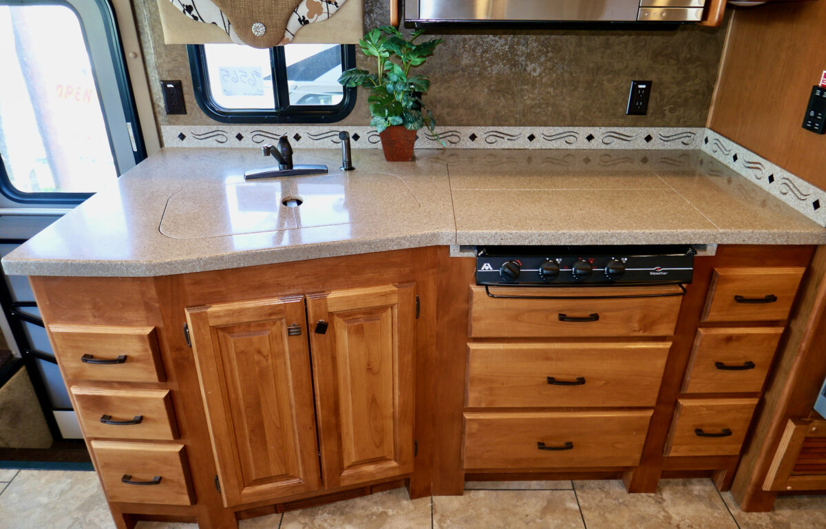 2014 Allegro OPEN ROAD 31SA Class-A Gas, By Tiffin Motorhomes, 2-Slide-Outs, Paint-Image