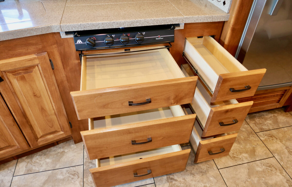 2014 Allegro OPEN ROAD 31SA Class-A Gas, By Tiffin Motorhomes, 2-Slide-Outs, Paint-Image