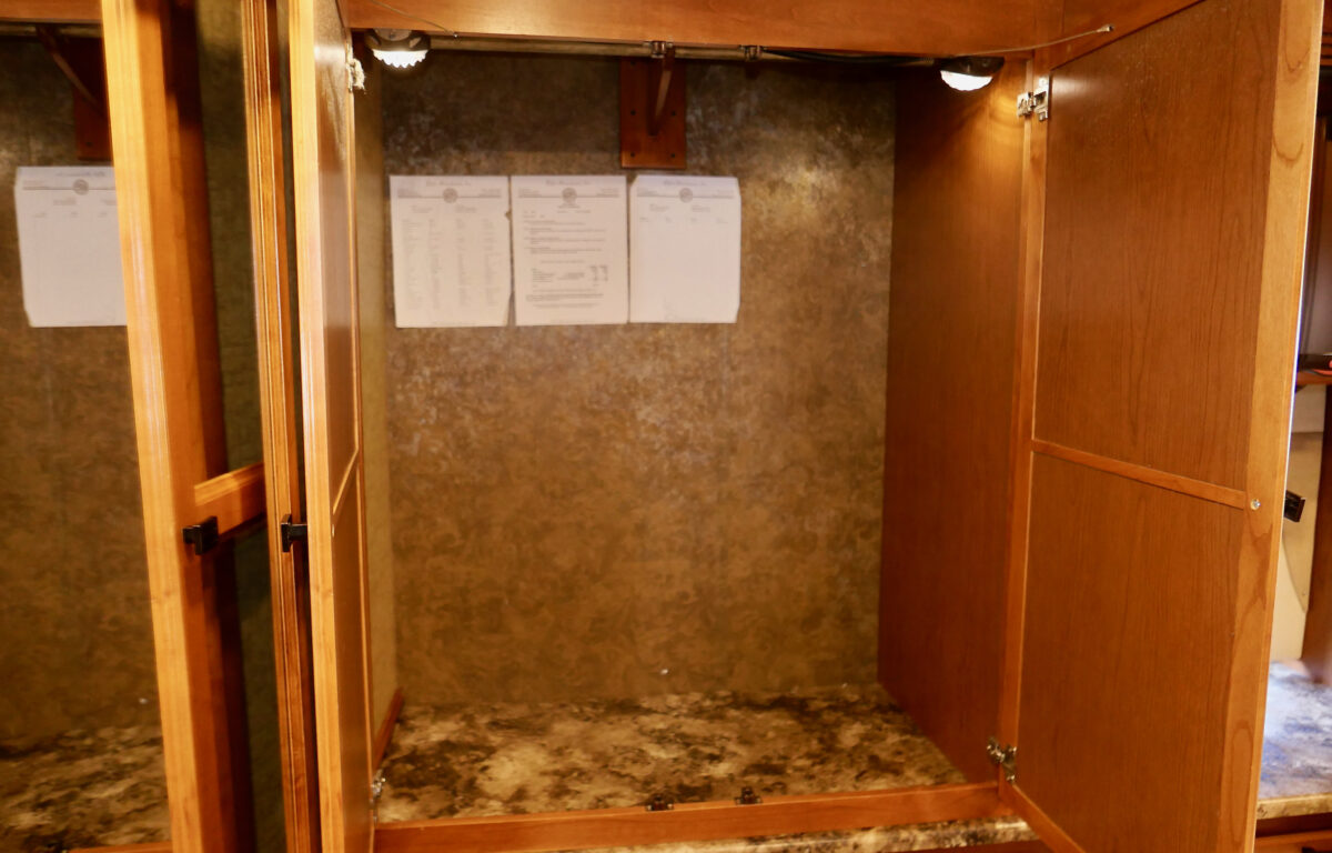 2014 Allegro OPEN ROAD 31SA Class-A Gas, By Tiffin Motorhomes, 2-Slide-Outs, Paint-Image