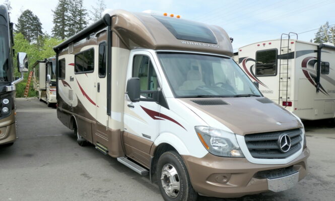 2015 Winnebago VIEW 24G Class-B+, 2-Slide-Outs, Mercedes Sprinter-Image