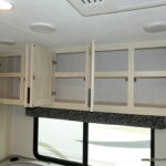 2021 SUNSEEKER 2350LE Class-C by Forest River, Cab-Bunk, Sleep-6-Thumbnail