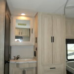 2021 SUNSEEKER 2350LE Class-C by Forest River, Cab-Bunk, Sleep-6-Thumbnail