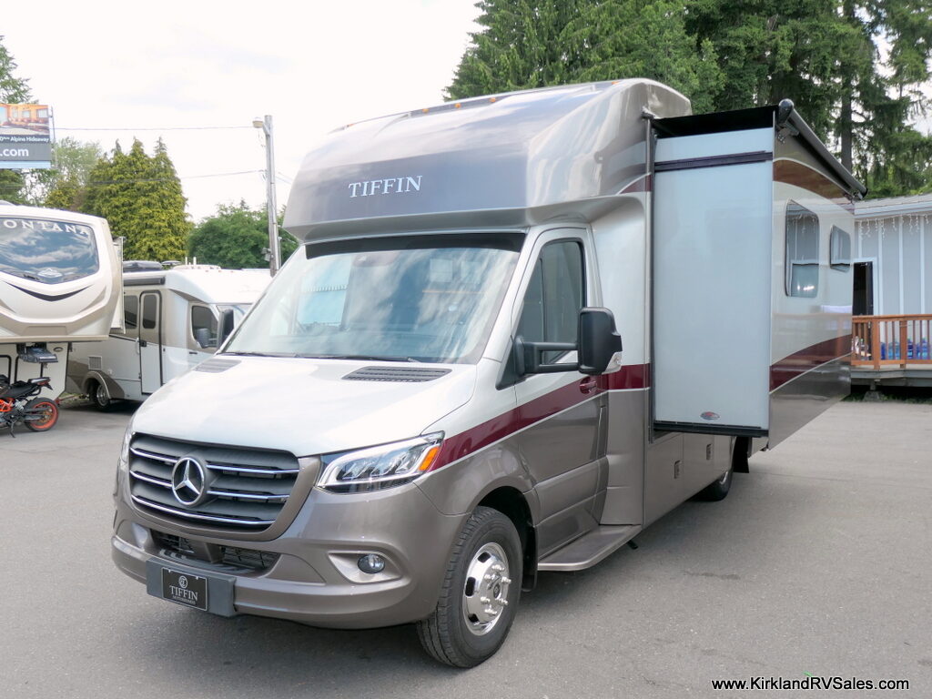 2021 Tiffin WAYFARER 25RW Class-B+, Mercedes Sprinter, Slide-Out, Like NEW Condition!-Image
