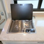 2021 Tiffin WAYFARER 25RW Class-B+, Mercedes Sprinter, Slide-Out, Like NEW Condition!-Thumbnail