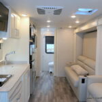 2021 Tiffin WAYFARER 25RW Class-B+, Mercedes Sprinter, Slide-Out, Like NEW Condition!-Thumbnail