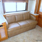 2009 Monaco KNIGHT 41SKQ Bus, Cummins 360-HP Turbo Diesel, Quad-Slides-Thumbnail