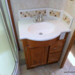 2009 Monaco KNIGHT 41SKQ Bus, Cummins 360-HP Turbo Diesel, Quad-Slides-Thumbnail