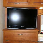 2009 Monaco KNIGHT 41SKQ Bus, Cummins 360-HP Turbo Diesel, Quad-Slides-Thumbnail