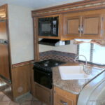 2014 Thor FOUR WINDS 28Z Class-C, Slide-Out, Sleeps-8-Thumbnail