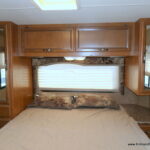 2014 Thor FOUR WINDS 28Z Class-C, Slide-Out, Sleeps-8-Thumbnail