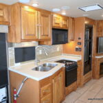 2016 Allegro OPEN ROAD 31SA Class-A, by Tiffin Motorhomes, 2-Slide-Outs, Full Body Paint-Thumbnail