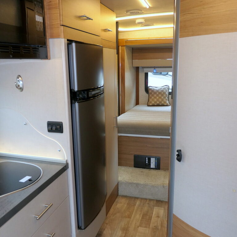 2017 Winnebago VIEW 24G Class-C, Mercedes Diesel, 2-Slides, Leveling Jacks-Image