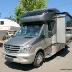 2019 Tiffin WAYFARER 24TW Class-C, Mercedes Diesel, Auto Jacks, Twins/King Bed-Thumbnail