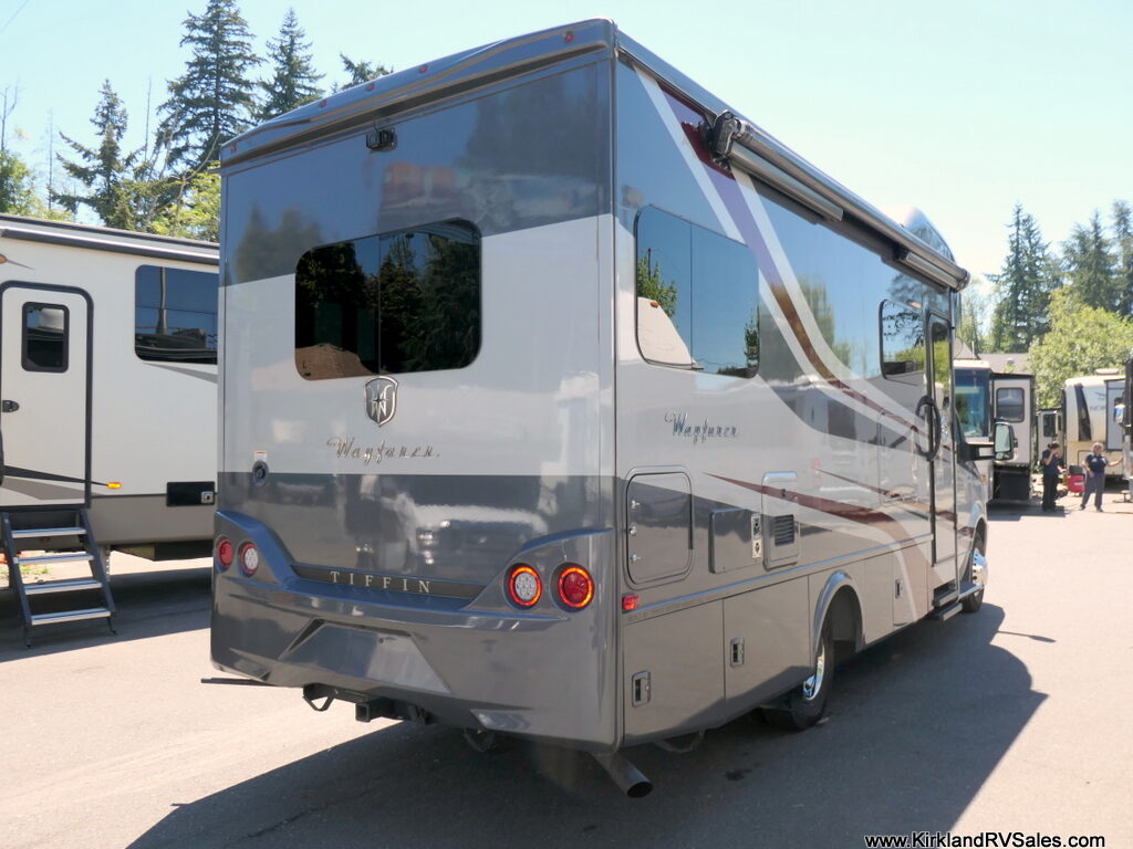 2019 Tiffin WAYFARER 24TW Class-C, Mercedes Diesel, Auto Jacks, Twins/King Bed-Image