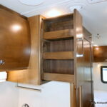 2019 Tiffin WAYFARER 24TW Class-C, Mercedes Diesel, Auto Jacks, Twins/King Bed-Thumbnail