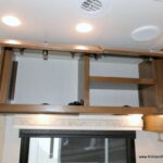 2019 Tiffin WAYFARER 24TW Class-C, Mercedes Diesel, Auto Jacks, Twins/King Bed-Thumbnail