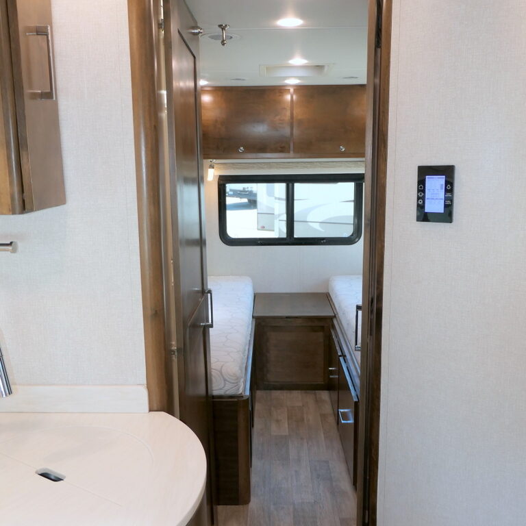 2019 Tiffin WAYFARER 24TW Class-C, Mercedes Diesel, Auto Jacks, Twins/King Bed-Image