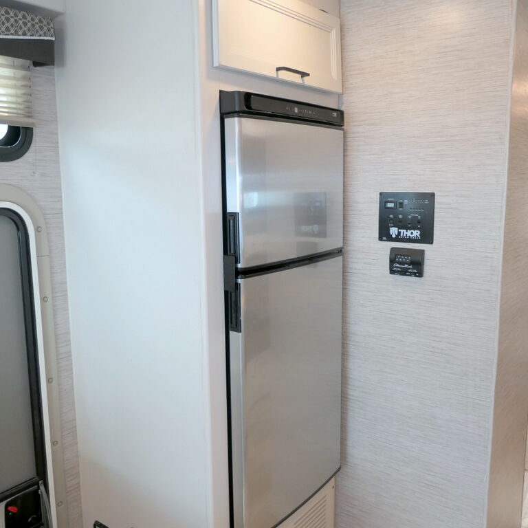 2022 THOR ACE 32.3 Class-A, Bunk Beds, Low Miles, Like New!-Image