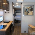 2018 Thor CHATEAU 24HL Class-C, 2-Slide-Outs, Mercedes Sprinter Diesel-Thumbnail