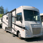 2020 Winnebago INTENT 28Y Class-A, 3-Slides, Low Miles, Exterior Kitchenette-Thumbnail