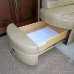 2013 Newmar VENTANA 3433 Bus, 360HP Diesel, Quad-Slides, Low Miles-Thumbnail