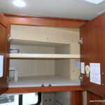 2013 Newmar VENTANA 3433 Bus, 360HP Diesel, Quad-Slides, Low Miles-Thumbnail