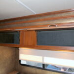 2014 Fleetwood BOUNDER Classic 30T Class-A, 2-Slides, Full Body Paint-Thumbnail
