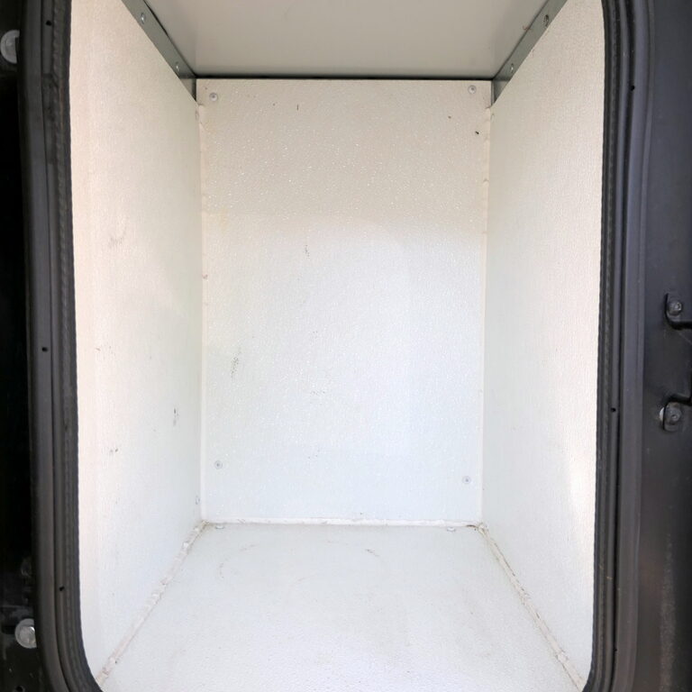 2014 Fleetwood BOUNDER Classic 30T Class-A, 2-Slides, Full Body Paint-Image